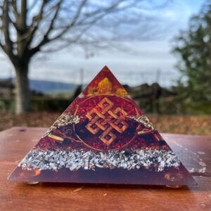 Pyramide 15